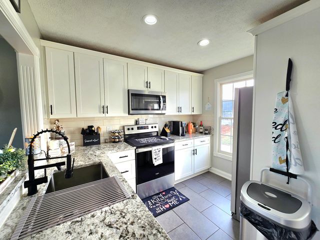 158 Wind Song Drive, Somerset, KY 42503