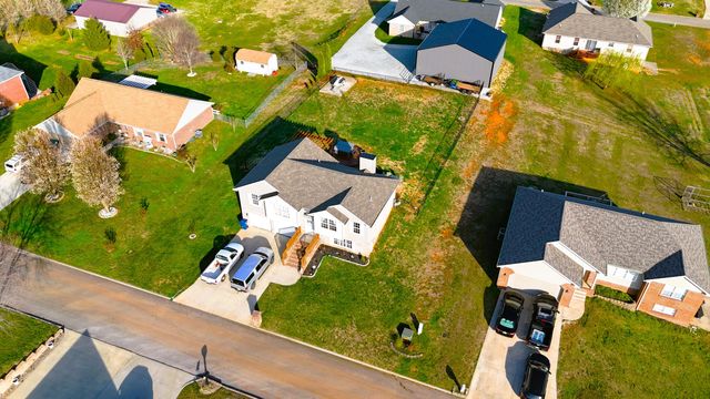 158 Wind Song Drive, Somerset, KY 42503