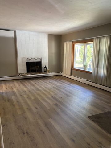 19499 Saint Francis Street, Livonia, MI 48152