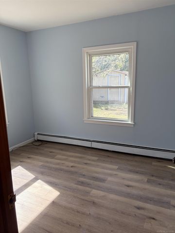 19499 Saint Francis Street, Livonia, MI 48152