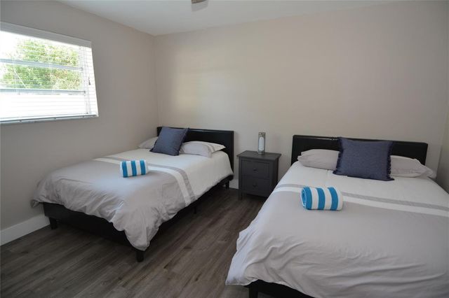 3840 N 42nd Terrace, Hollywood, FL 33021