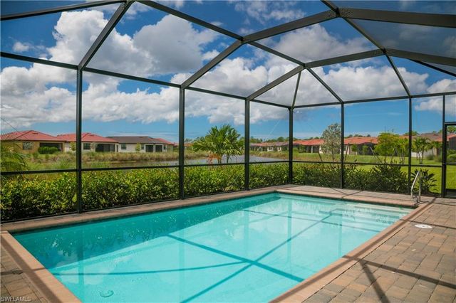 1555 Marton CT, Naples, FL 34113