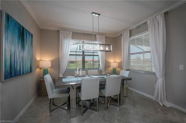 1555 Marton CT, Naples, FL 34113