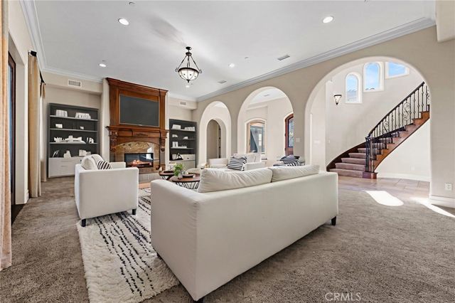 670 Pinnacle Ridge Road, Riverside, CA 92506