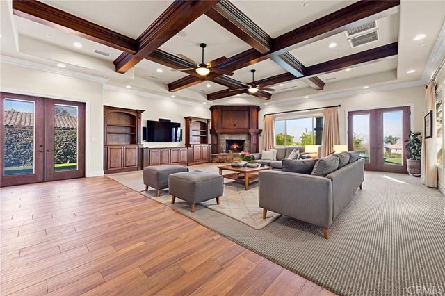 670 Pinnacle Ridge Road, Riverside, CA 92506
