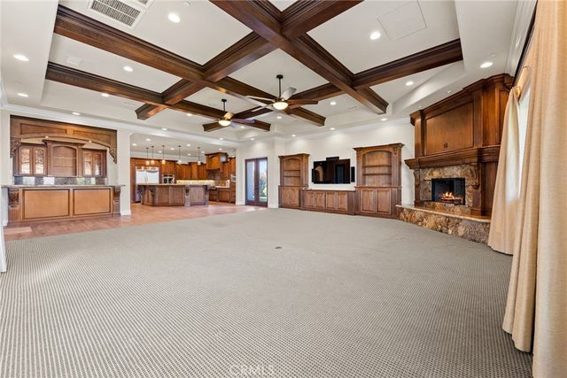 670 Pinnacle Ridge Road, Riverside, CA 92506