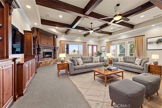 670 Pinnacle Ridge Road, Riverside, CA 92506
