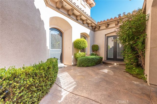 670 Pinnacle Ridge Road, Riverside, CA 92506
