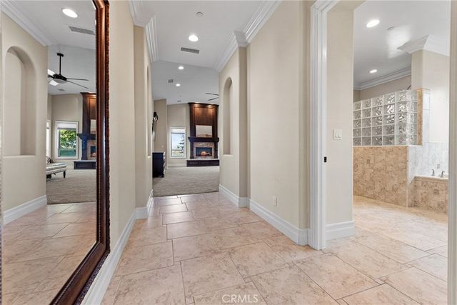 670 Pinnacle Ridge Road, Riverside, CA 92506