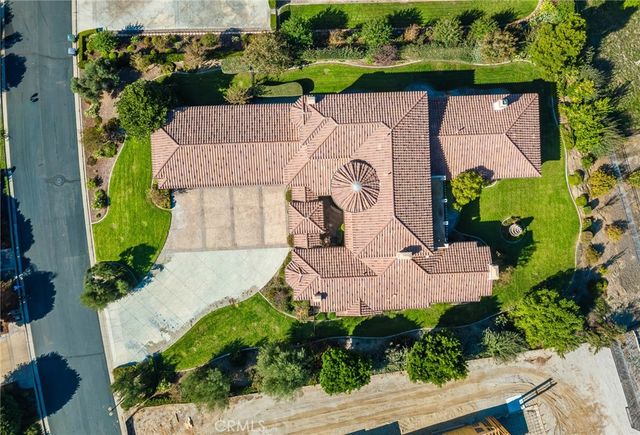 670 Pinnacle Ridge Road, Riverside, CA 92506