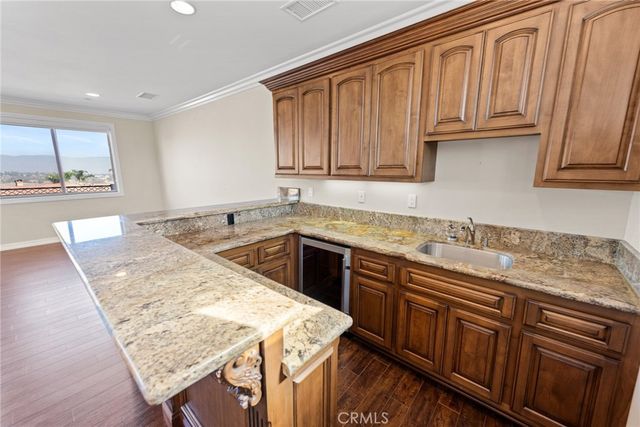 670 Pinnacle Ridge Road, Riverside, CA 92506