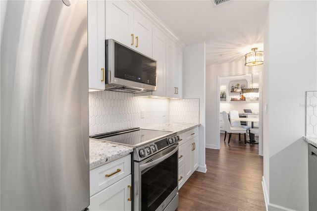 750 N TAMIAMI TRAIL 1104, Sarasota, FL 34236