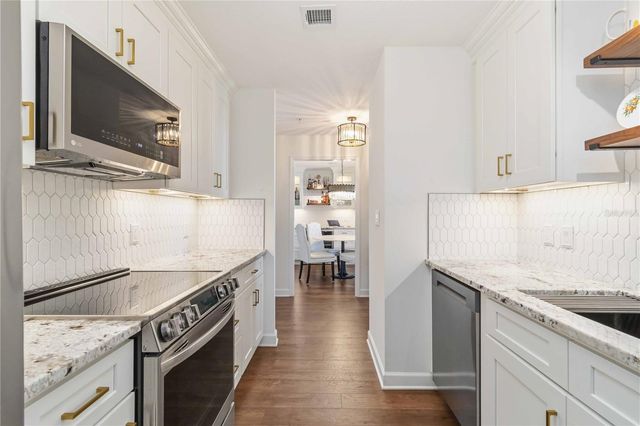 750 N TAMIAMI TRAIL 1104, Sarasota, FL 34236