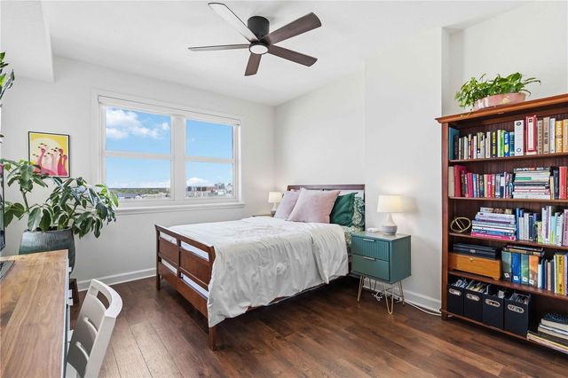 750 N TAMIAMI TRAIL 1104, Sarasota, FL 34236