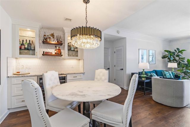 750 N TAMIAMI TRAIL 1104, Sarasota, FL 34236