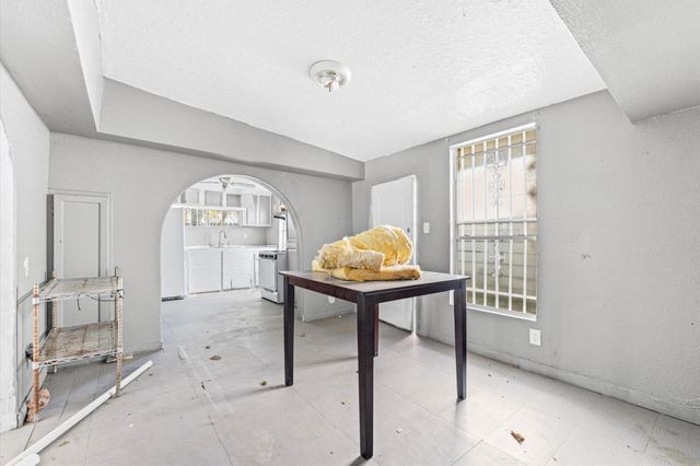 605 Post Street, Houston, TX 77022