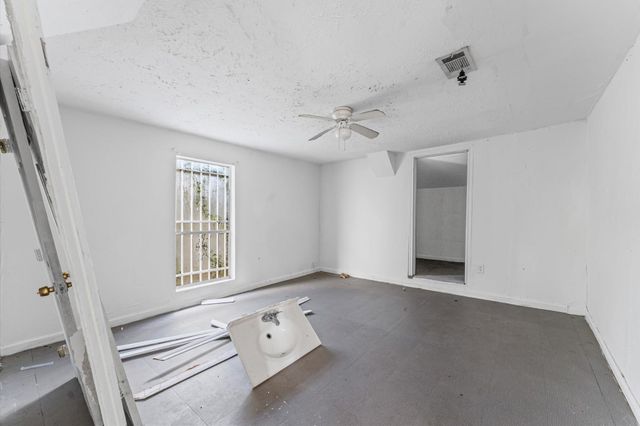 605 Post Street, Houston, TX 77022