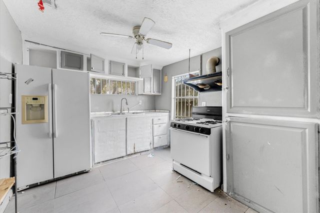 605 Post Street, Houston, TX 77022