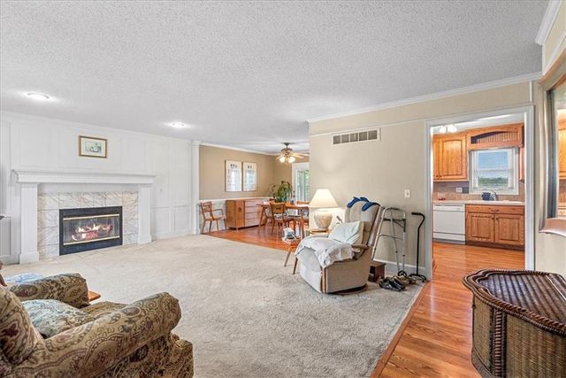 25204 S Blinker Light Road, Harrisonville, MO 64701