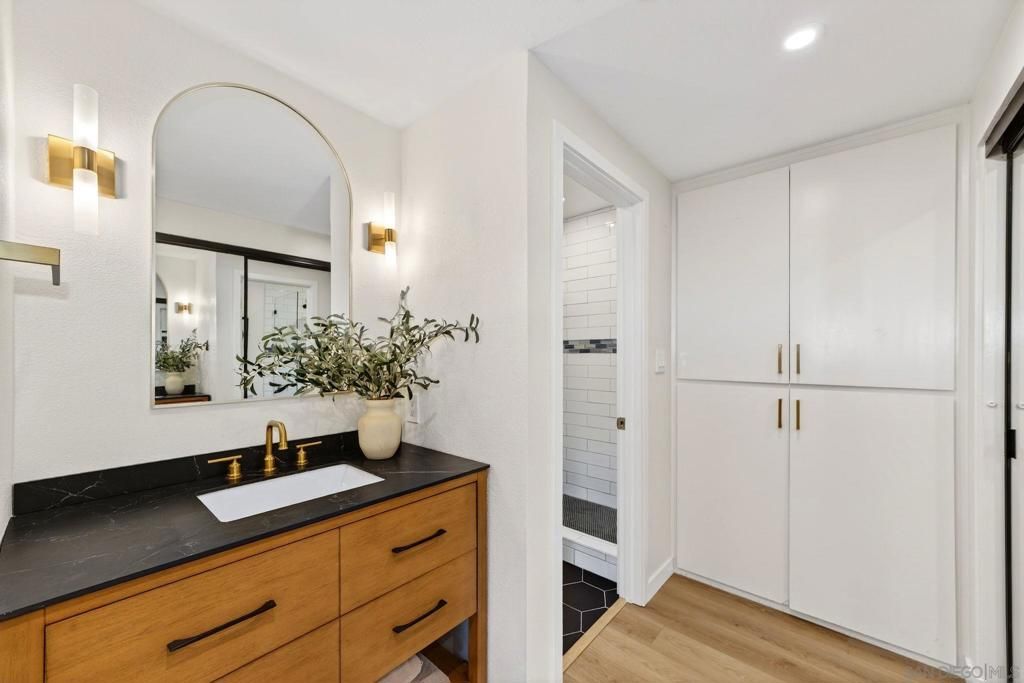 Image 15 of property listing at 1031 Susana Ct, San Marcos, CA 92078