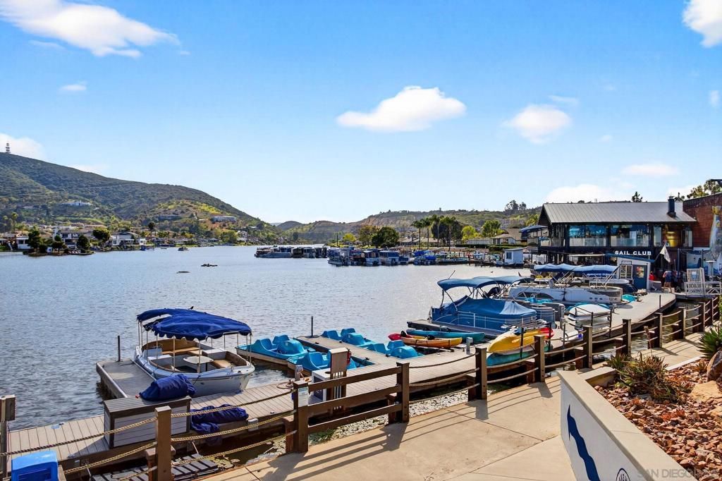 Image 32 of property listing at 1031 Susana Ct, San Marcos, CA 92078