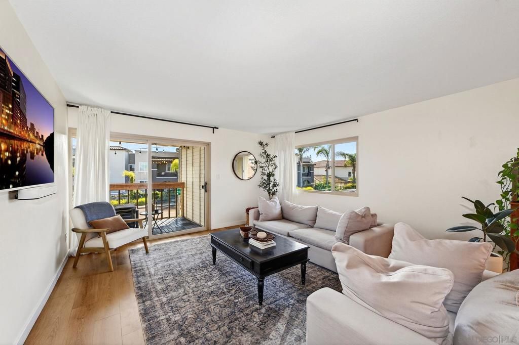 Image 9 of property listing at 1031 Susana Ct, San Marcos, CA 92078