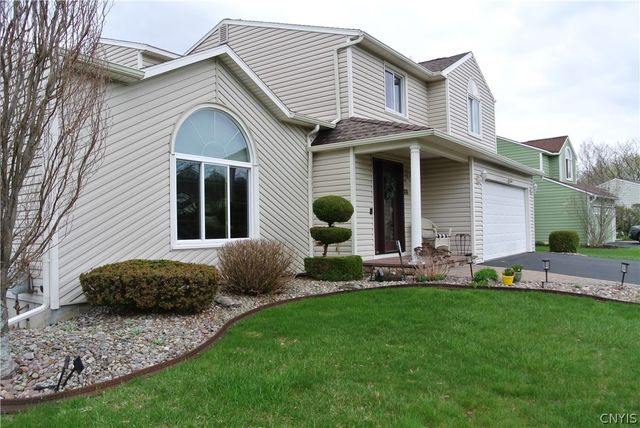 414 Mallard Drive, Camillus, NY 13031