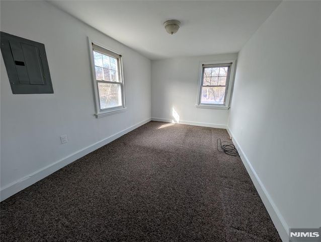 240 Woodcliff Avenue, Little Falls, NJ 07424