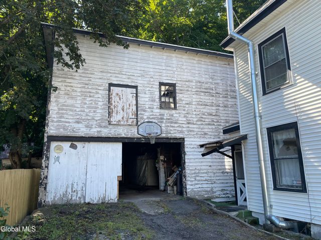 19 Washington Street, Fort Plain, NY 13339