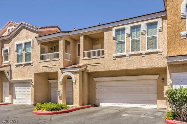 10001 Peace Way 2214, Las Vegas, NV 89147