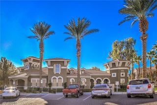 10001 Peace Way 2214, Las Vegas, NV 89147
