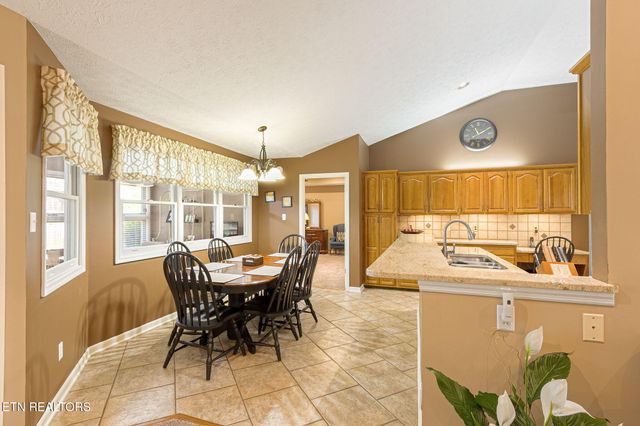 5101 Stokely Lane, Knoxville, TN 37918