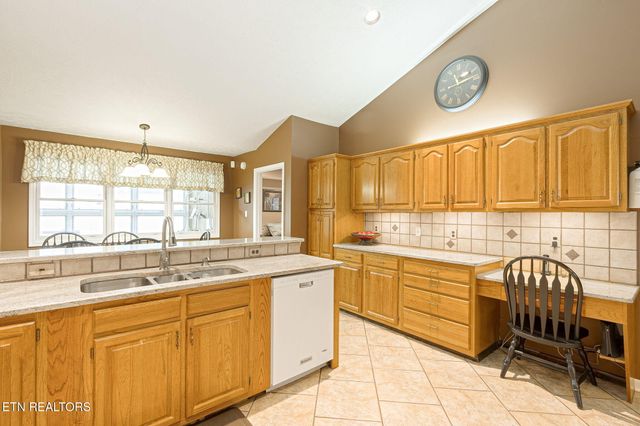 5101 Stokely Lane, Knoxville, TN 37918