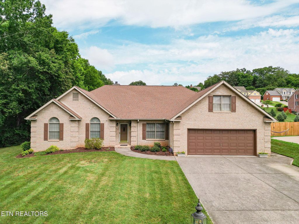 5101 Stokely Lane, Knoxville, TN 37918
