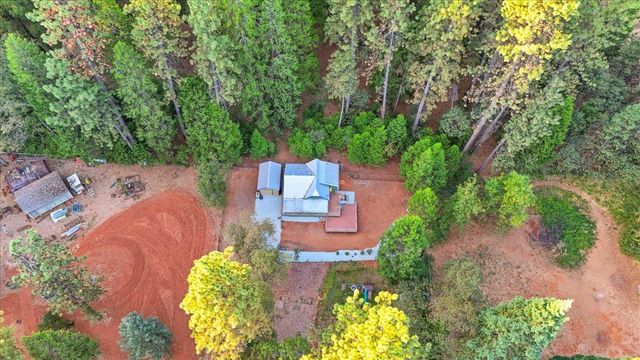10535 Cole Way, Grass Valley, CA 95945