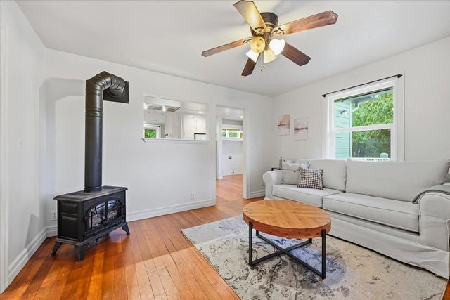 10535 Cole Way, Grass Valley, CA 95945
