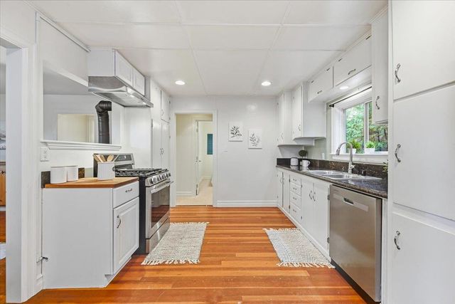 10535 Cole Way, Grass Valley, CA 95945