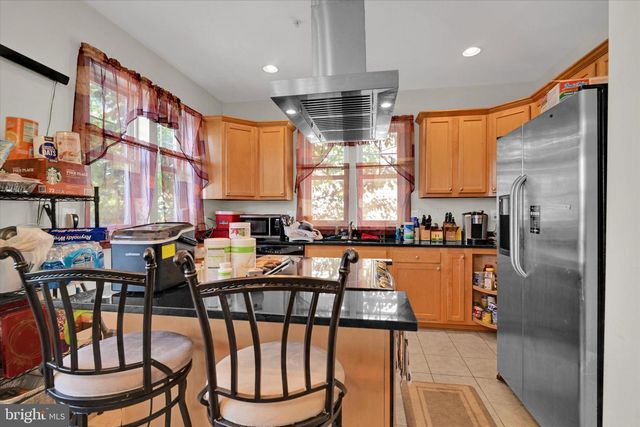 2380 ELVANS RD SE, Washington, DC 20020