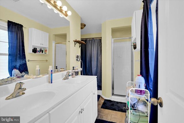 2380 ELVANS RD SE, Washington, DC 20020