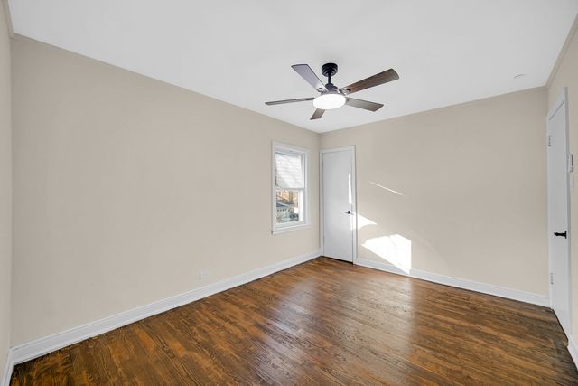 10558 S Prairie Avenue, Chicago, IL 60628