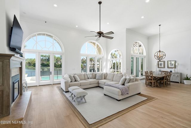 531 LE MASTER Drive, Ponte Vedra Beach, FL 32082