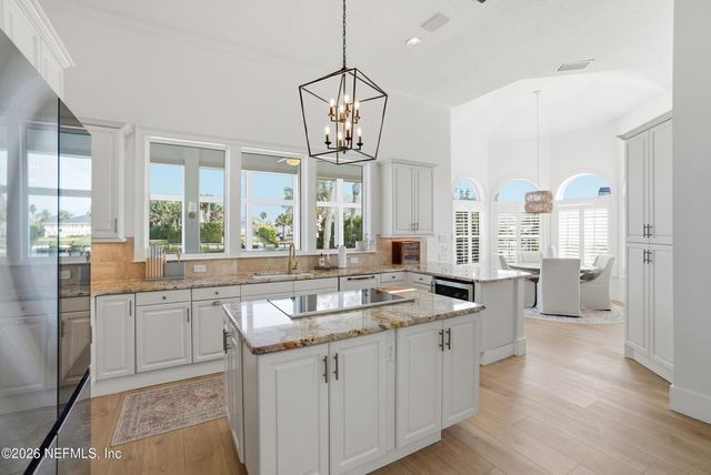 531 LE MASTER Drive, Ponte Vedra Beach, FL 32082