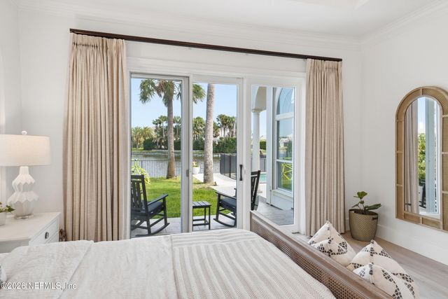 531 LE MASTER Drive, Ponte Vedra Beach, FL 32082