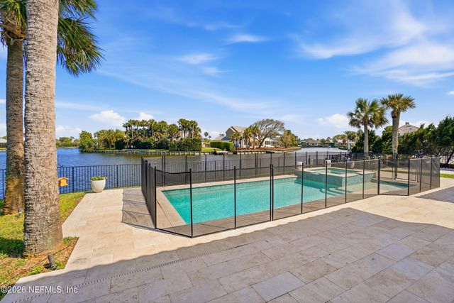 531 LE MASTER Drive, Ponte Vedra Beach, FL 32082
