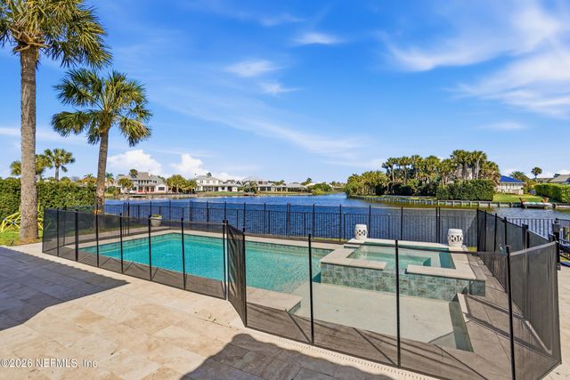 531 LE MASTER Drive, Ponte Vedra Beach, FL 32082