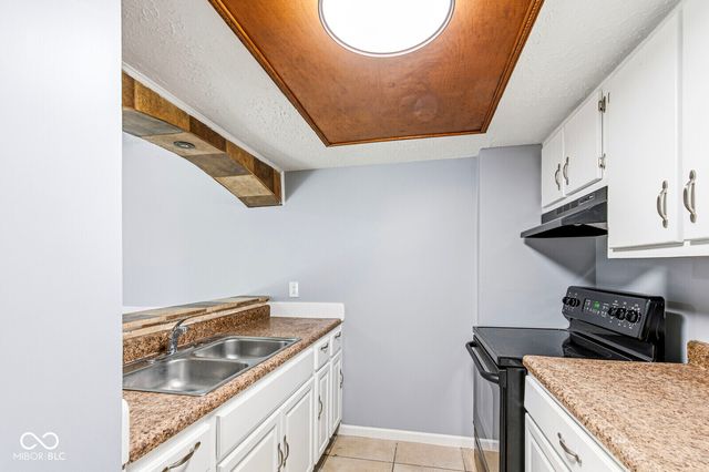 9850 Haven Court, Indianapolis, IN 46235