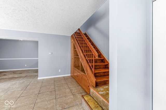 9850 Haven Court, Indianapolis, IN 46235