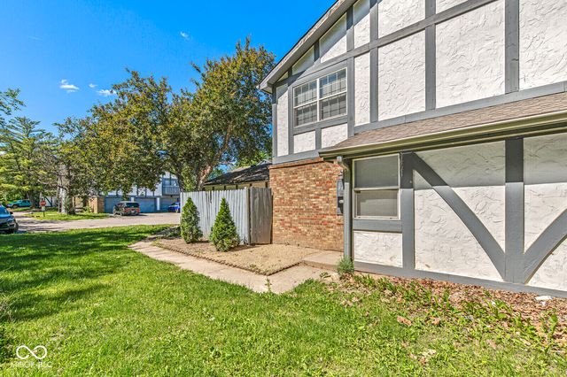 9850 Haven Court, Indianapolis, IN 46235