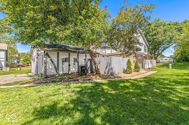 9850 Haven Court, Indianapolis, IN 46235