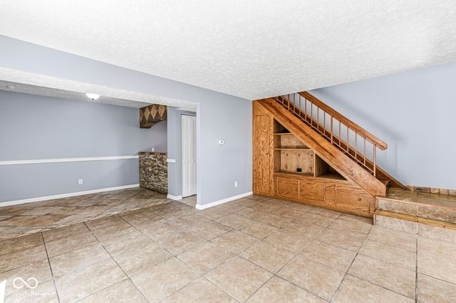 9850 Haven Court, Indianapolis, IN 46235